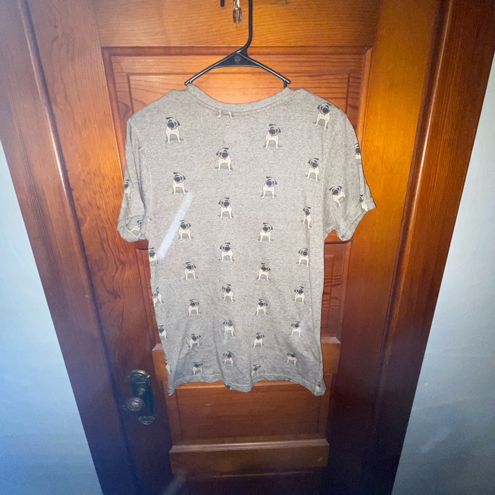 Trading with @audreycarlson00// Pug Men’s Shirt - Picture 4 of 4